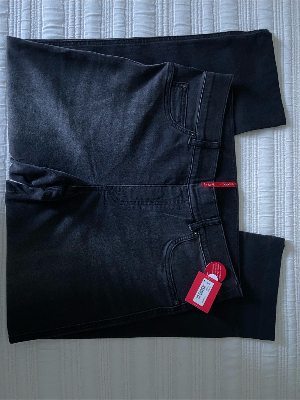 NWT SPANX Straight Leg Jeans Vintage Black Size Large LG Style 20355Q